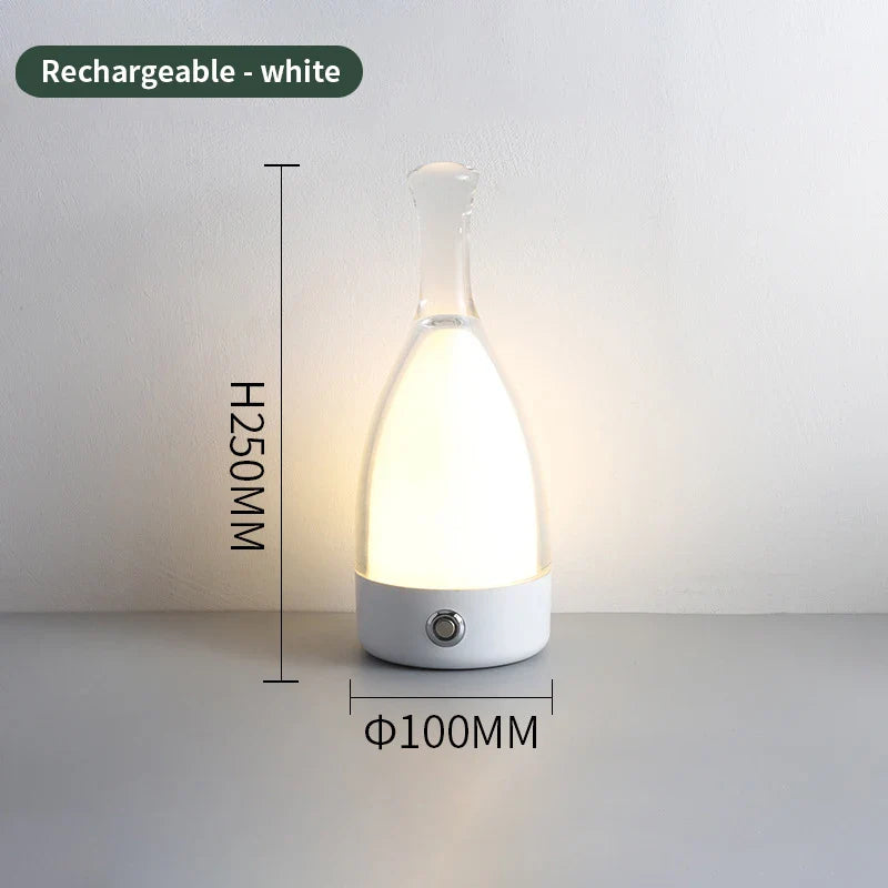 Lampe de table créative en forme de bouteille de vin