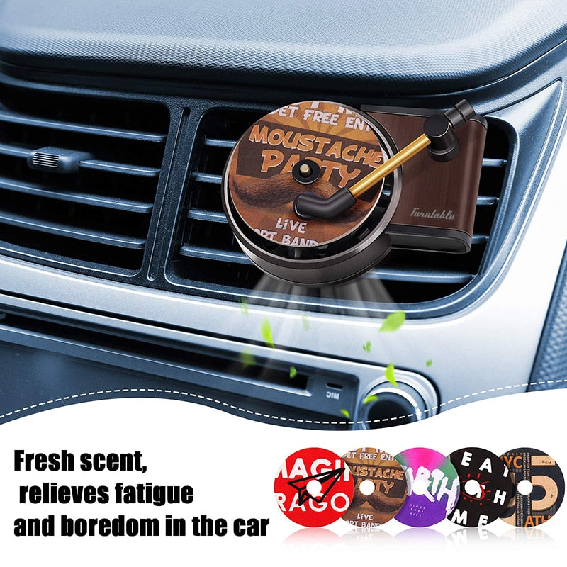 Parfum en forme de lecteur de disque pour voiture