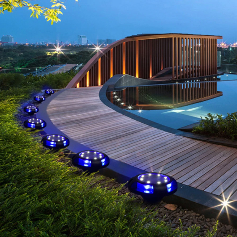 4x Spots LED solaires discrets pour jardin