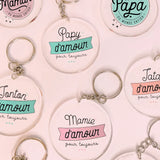 Idée cadeau - Porte-clé acrylique personnalisé papa, maman, tonton, mamie...
