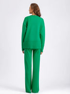 Ensemble pull et pantalon en tricot