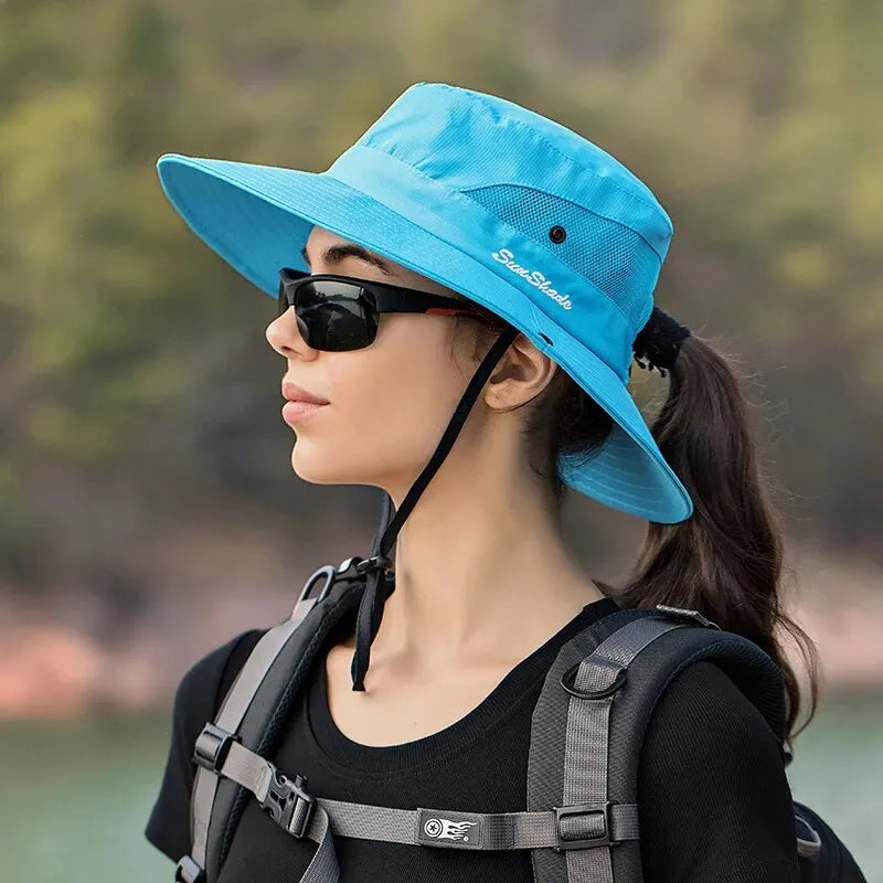 Chapeau d'été femme avec trou pour queue de cheval — polyester respirant, pliable