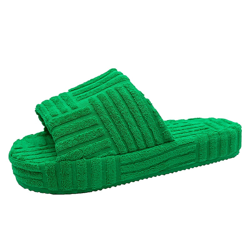 Pantoufles en éponge absorbante