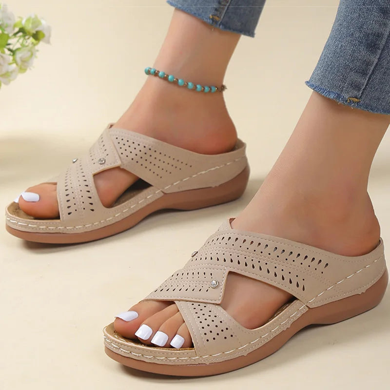 Sandales compensées peep toe pour femme